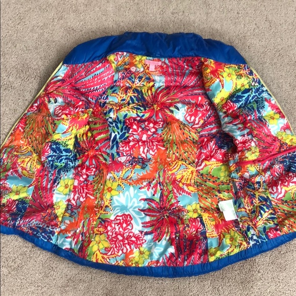Lilly Pulitzer Packable Puffer Vest - Picture 4 of 6